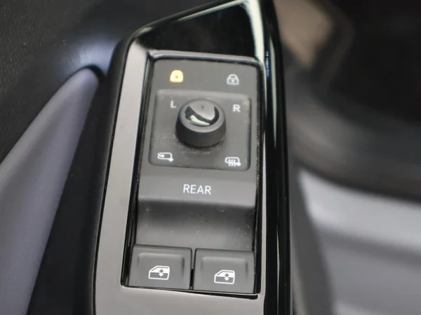 VOLKSWAGEN ID.4 (2022) — foto 10 van 23