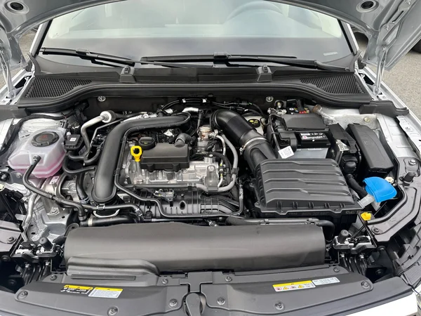 SKODA Kamiq (2026) — foto 2 van 23