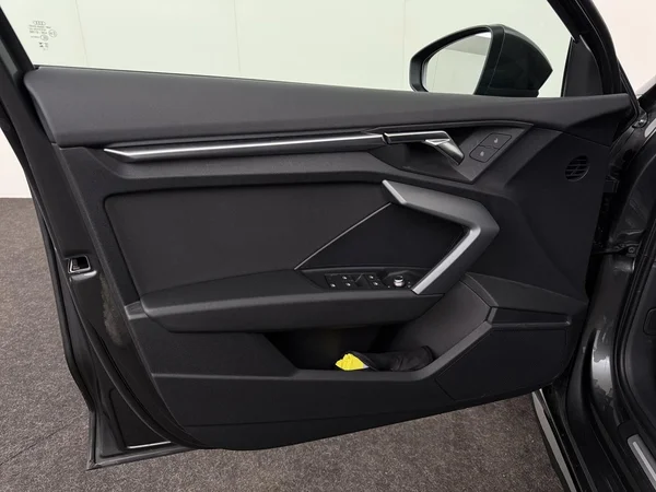 AUDI A3 Sportback (2025) — foto 7 van 18