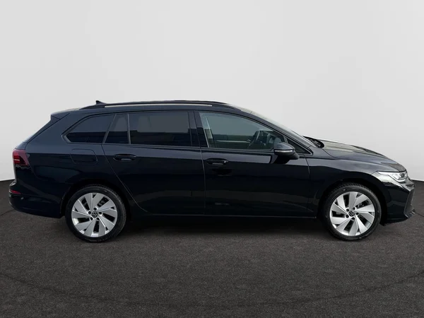 VOLKSWAGEN Golf VIII SW (2024) — foto 21 van 22