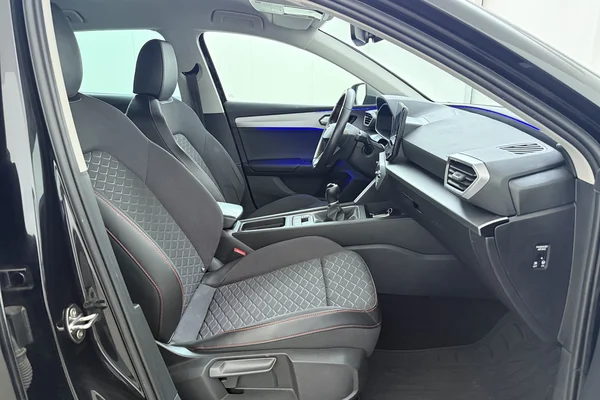 Seat Leon (2021) — foto 19 van 20