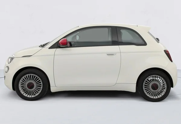 Fiat E-500 (2023) — foto 12 van 19