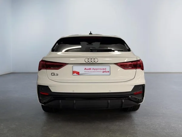AUDI Q3 Sportback (2020) — foto 27 van 29