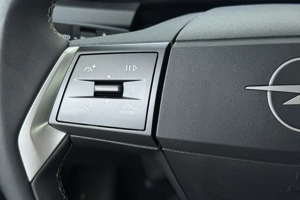 Opel Frontera (2025) — foto 5 van 17