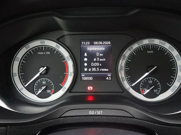 Škoda Karoq (2021) — foto 15 van 25