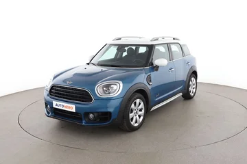 MINI Countryman 77bc0697-a277-4321-a0b3-da484424d4a8