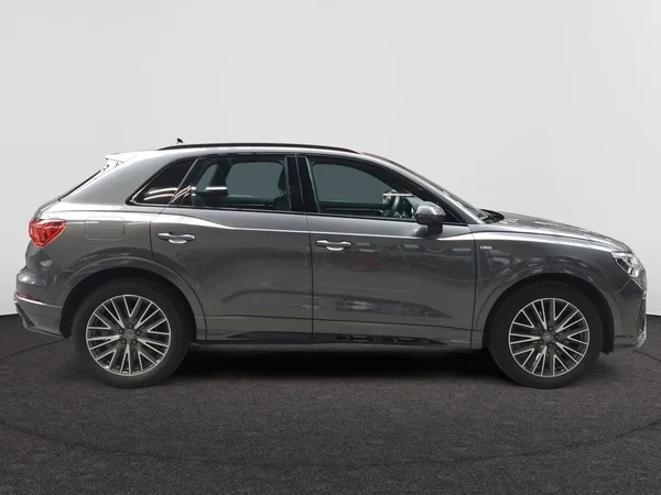 AUDI Q3 (2019) — foto 19 van 22