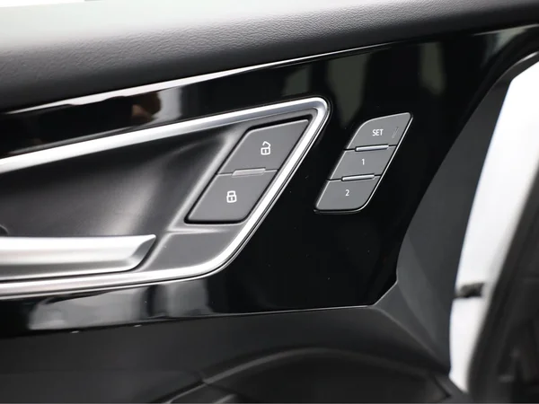AUDI Q4 e-tron (2025) — foto 20 van 27