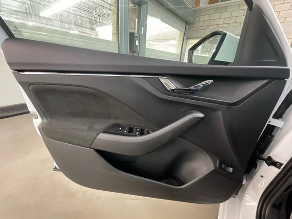 SKODA Kamiq (2025) — foto 2 van 24