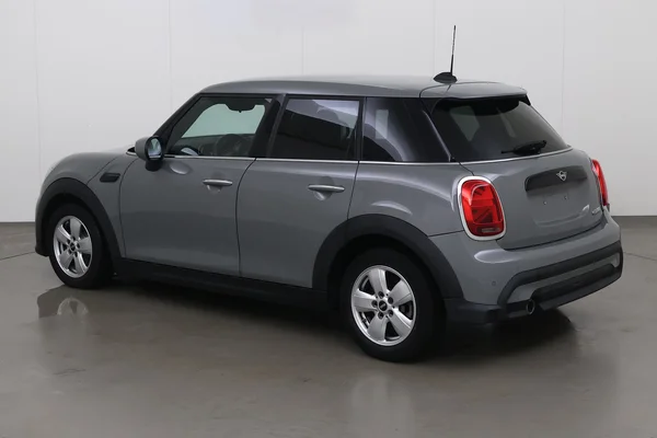 Mini Mini 5 Doors (F55 LCI II) (2021) — foto 10 van 16
