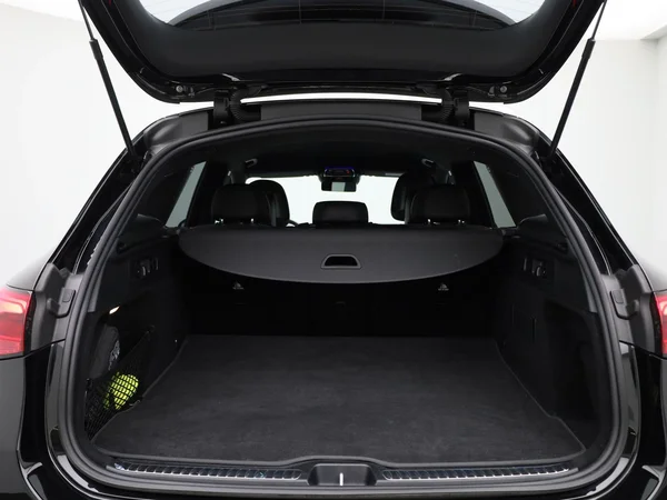 Mercedes-Benz GLC (2025) — foto 5 van 50