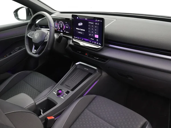 VOLKSWAGEN T-Roc (2025) — foto 19 van 25