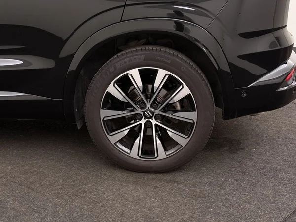RENAULT Austral (2024) — foto 7 van 29
