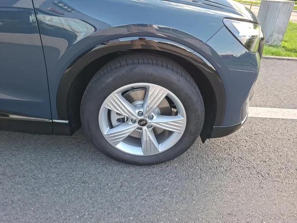 AUDI Q4 e-tron (2026) — foto 17 van 24