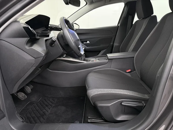 PEUGEOT 308 (2023) — foto 2 van 28