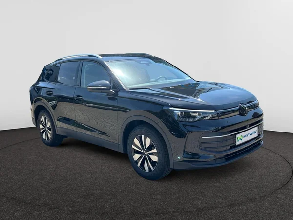 VOLKSWAGEN Tiguan (2026) — foto 22 van 24