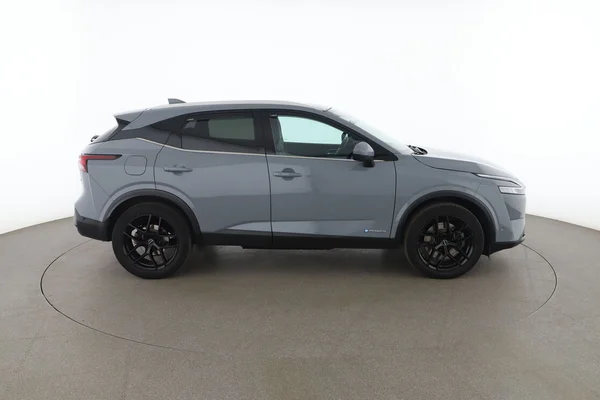 Nissan Qashqai (2023) — foto 13 van 16