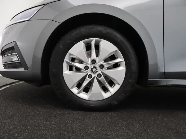 Škoda Octavia (2024) — foto 8 van 24