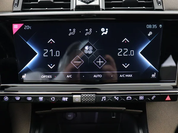 DS AUTOMOBILES DS 7 Crossback (2022) — foto 18 van 30
