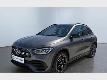 Mercedes-Benz GLA 180 (2022)