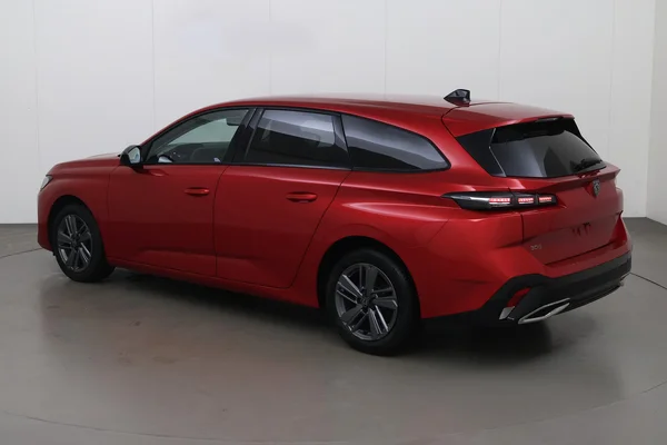 Peugeot 308 SW (2024) — foto 16 van 22