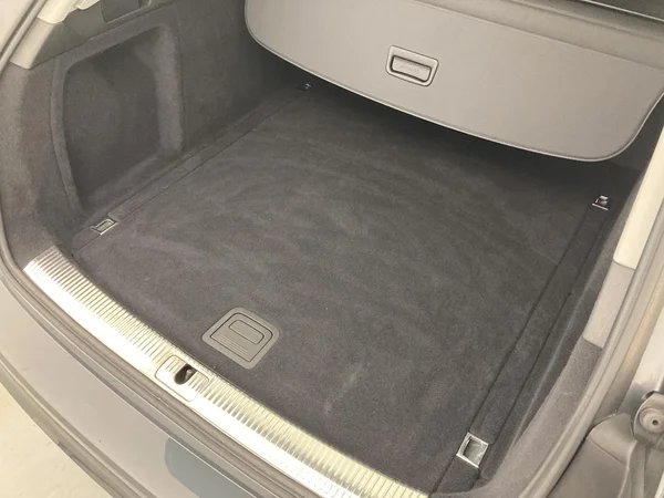 AUDI A4 Avant (2021) — foto 19 van 36