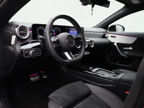 Mercedes-Benz CLA (2025) — foto 30 van 47