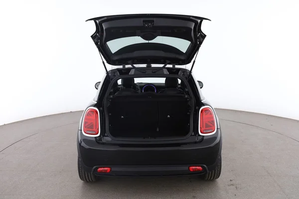 MINI Mini (2021) — foto 9 van 18