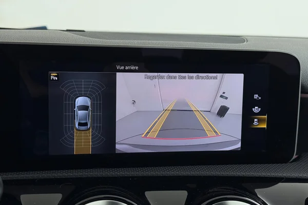 Mercedes-Benz A-Class Sedan (V177) (2019) — foto 15 van 24