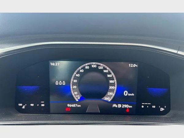Volkswagen T-Roc (2022) — foto 3 van 29