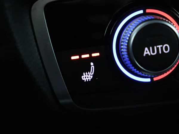 AUDI Q3 (2023) — foto 18 van 32