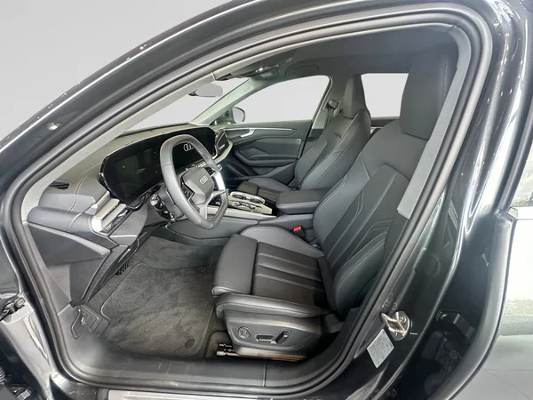 AUDI A6 Avant (2026) — foto 16 van 23