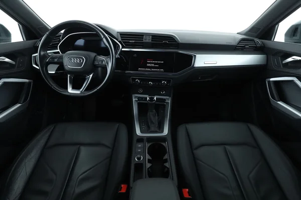 Audi Q3 (2023) — foto 3 van 16