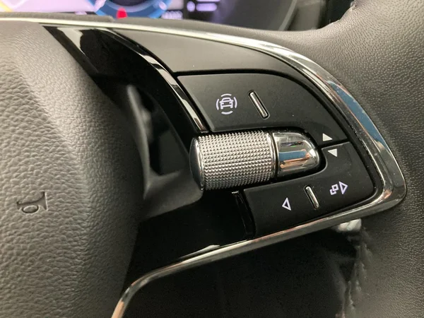 SKODA Octavia SW (2024) — foto 4 van 35