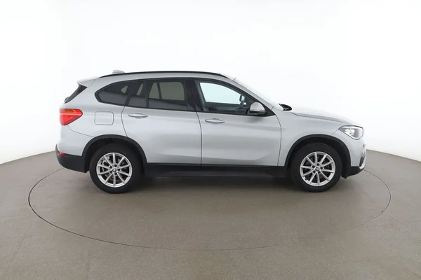 BMW X1 (2019) — foto 13 van 16