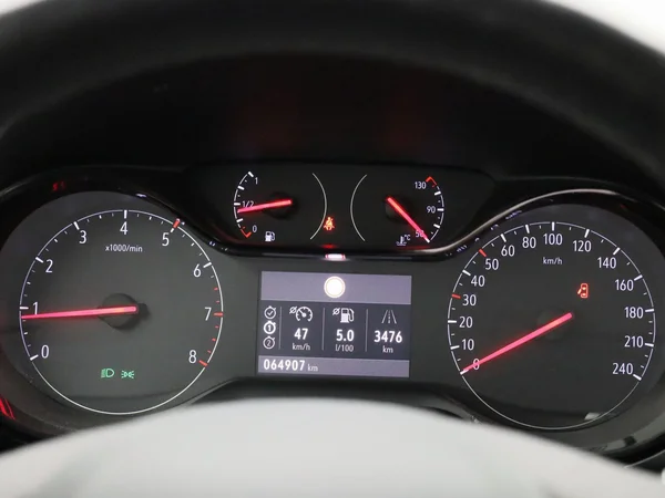 Opel Corsa (2023) — foto 35 van 36