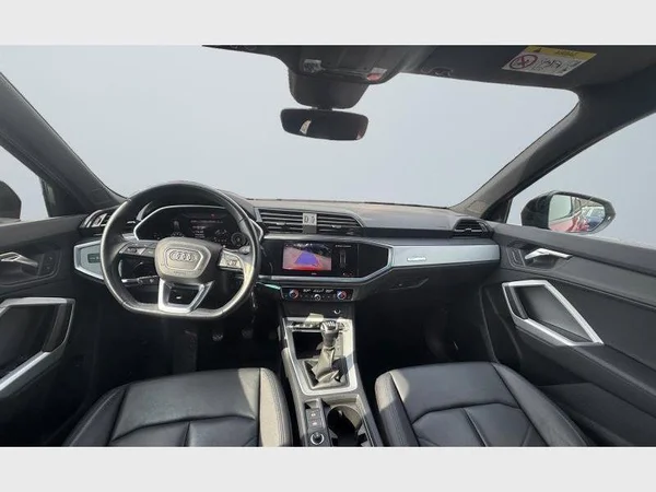 Audi Q3 Sportback (2022) — foto 25 van 25