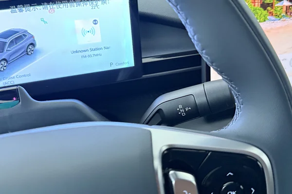 GEELY E5 (2026) — foto 4 van 20