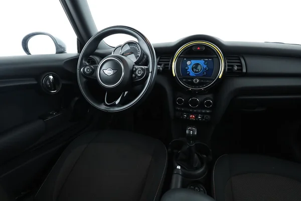 MINI MINI (2018) — foto 4 van 16