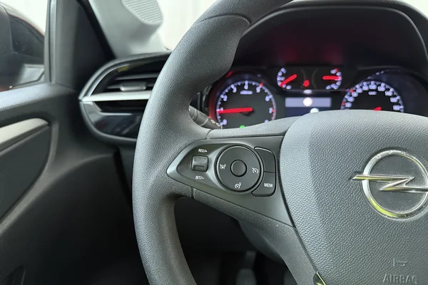 Opel Corsa (2023) — foto 6 van 24