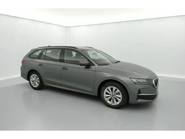 SKODA Octavia Combi (2025) — foto 30 van 36