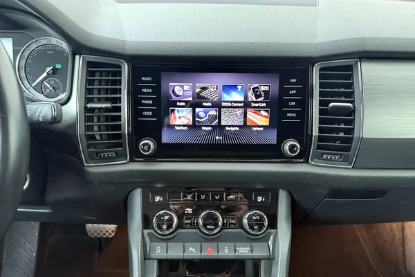 Skoda Kodiaq (2018) — foto 3 van 20
