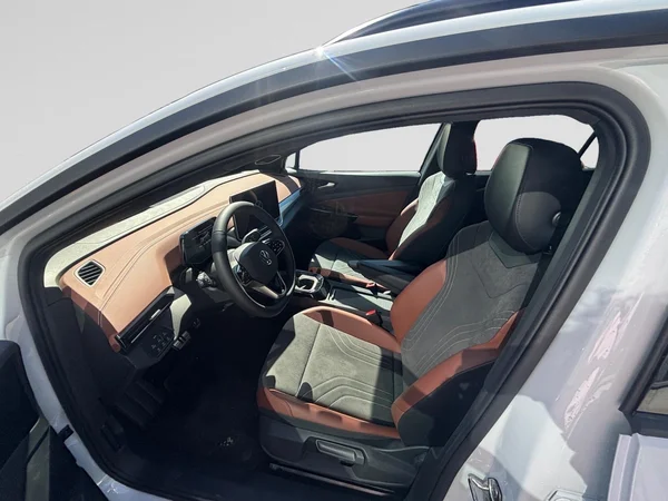 VOLKSWAGEN ID.4 (2025) — foto 26 van 29
