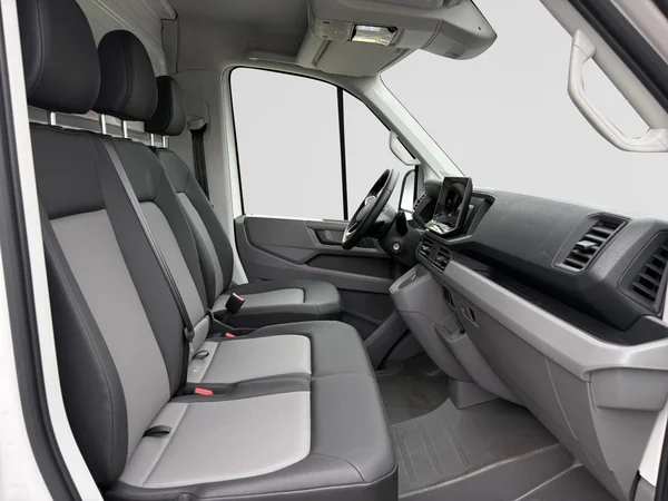 VOLKSWAGEN Crafter 40 (35) Lwb Dsl (2026) — foto 8 van 24