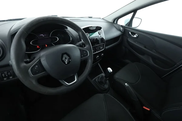 Renault Clio (2018) — foto 2 van 16