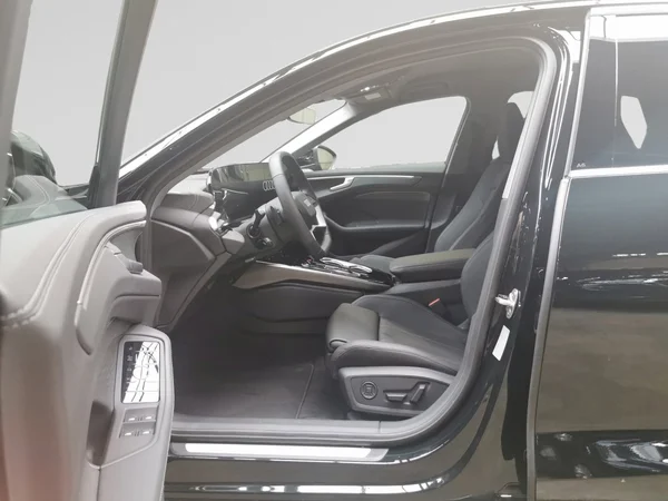 AUDI A6 e-hybrid (PHEV) (2025) — foto 16 van 16