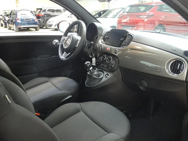 Fiat 500 (2023) — foto 3 van 19