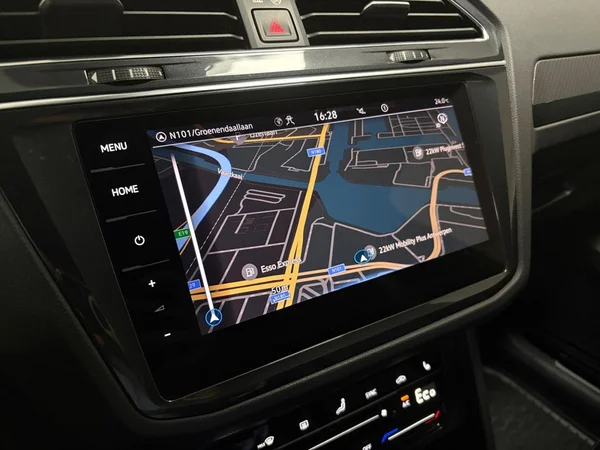 VOLKSWAGEN Tiguan eHybrid (PHEV) (2022) — foto 15 van 15