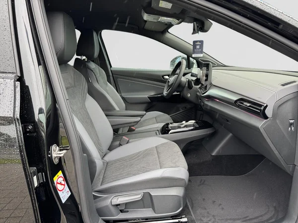 VOLKSWAGEN ID.4 (2026) — foto 3 van 24