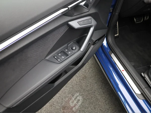 AUDI A3 Sportback (2025) — foto 6 van 24